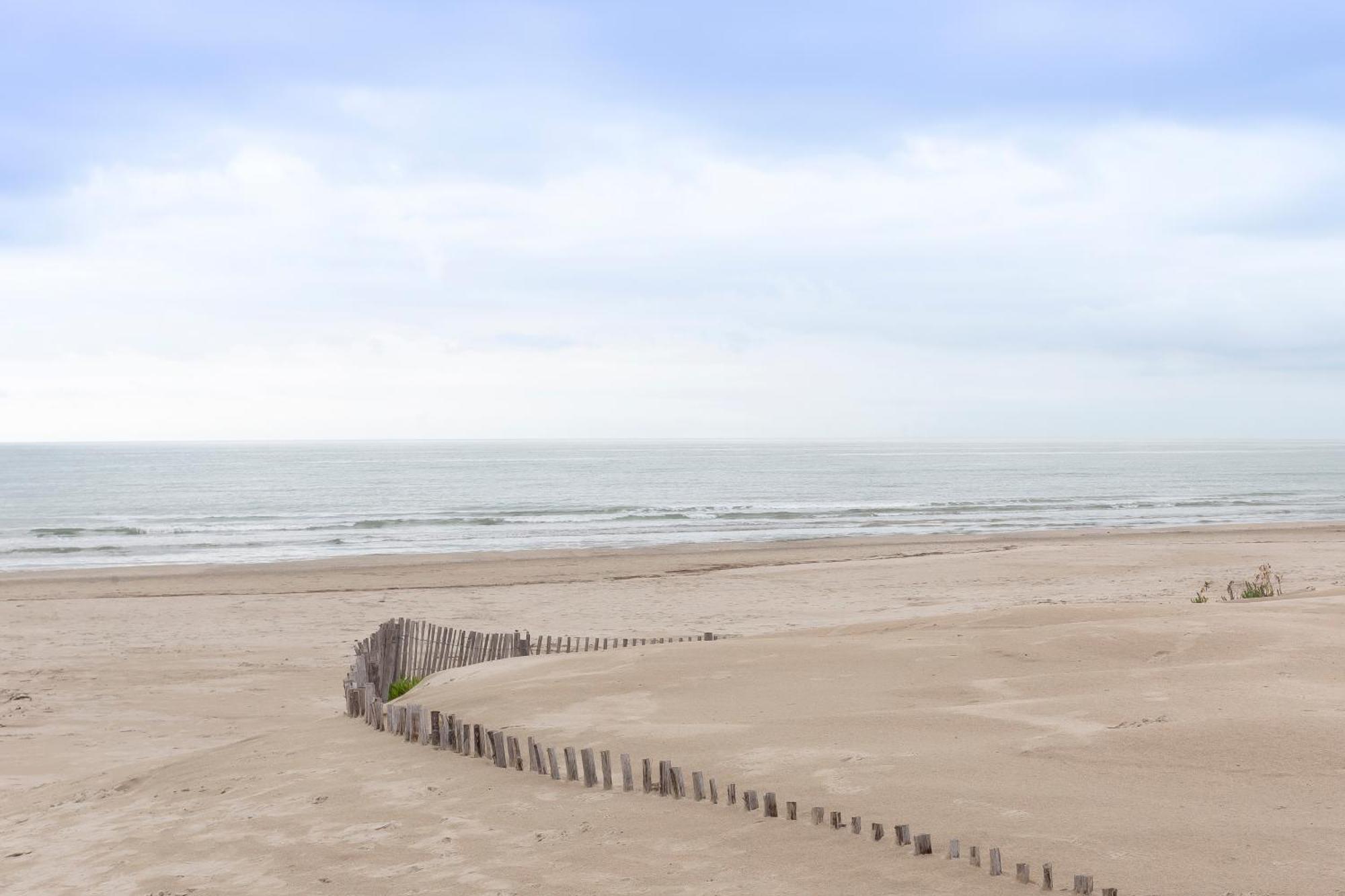 Chez Edouard 362 - Superbe Appartement En Premiere Ligne De La Plage La Grande-Motte Zewnętrze zdjęcie